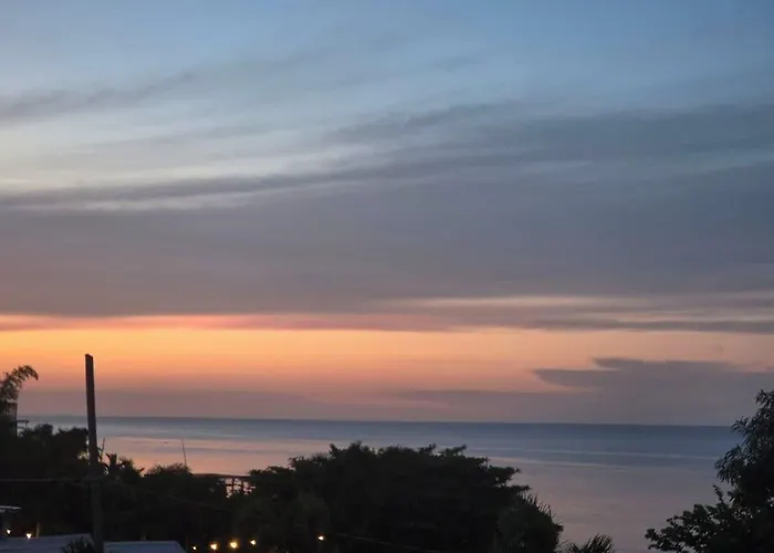 Hotel Marine View