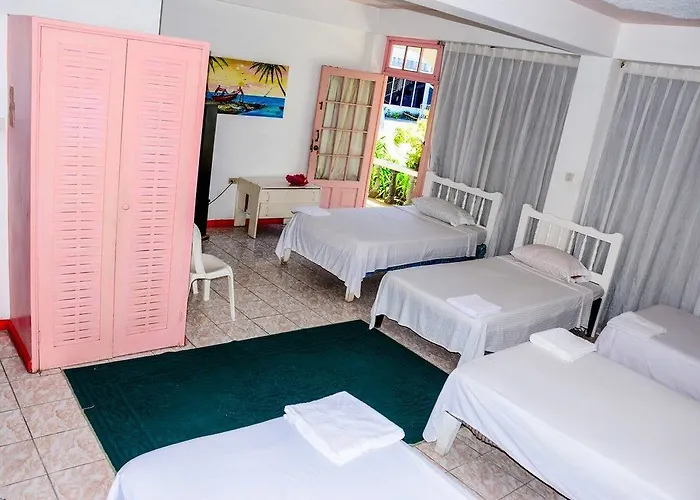 Hotel Marine View